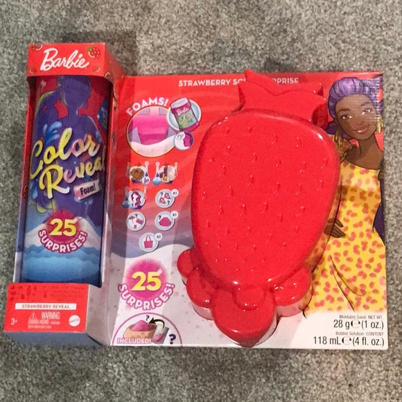 Barbie Colour Reveal With Foam Strawberry, Doll Surprise Dress And Accessories - Picture 2 of 5